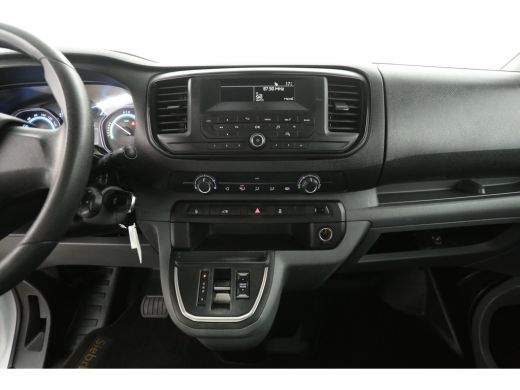 Opel Vivaro-e 75 kWh L3H1 Long Range | Snelladen | SOH 91% | Airco | Cruise | 3 Zits | Parkeersens. ActivLease financial lease
