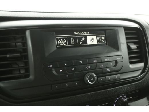 Opel Vivaro-e 75 kWh L3H1 Long Range | Snelladen | SOH 91% | Airco | Cruise | 3 Zits | Parkeersens. ActivLease financial lease