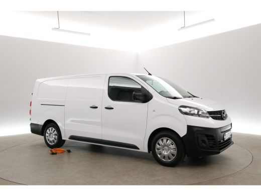 Opel Vivaro-e 75 kWh L3H1 Long Range | Snelladen | SOH 91% | Airco | Cruise | 3 Zits | Parkeersens. ActivLease financial lease