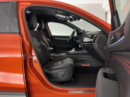 Renault Arkana 1.6 E-Tech Hybrid 145 R.S. Line (INCL-BTW) Aut. *LEATHER | FULL-LED | BLINDSPOT | CAMERA | BOSE-A... ActivLease financial lease