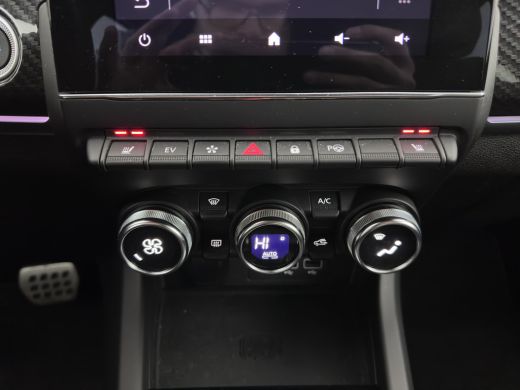 Renault Arkana 1.6 E-Tech Hybrid 145 R.S. Line (INCL-BTW) Aut. *LEATHER | FULL-LED | BLINDSPOT | CAMERA | BOSE-A... ActivLease financial lease