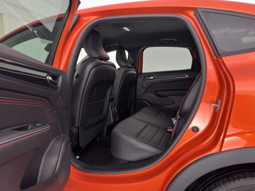 Renault Arkana 1.6 E-Tech Hybrid 145 R.S. Line (INCL-BTW) Aut. *LEATHER | FULL-LED | BLINDSPOT | CAMERA | BOSE-A... ActivLease financial lease
