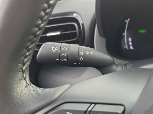 Toyota Yaris Cross 1.5 Hybrid 115 Dynamic Comfort Pack | Apple CarPlay | Parkeersensoren | Rijklaarprijs incl. garan... ActivLease financial lease