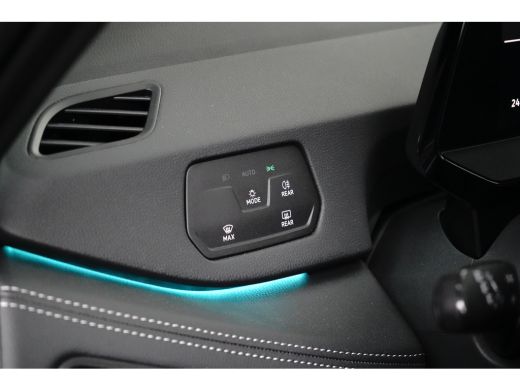 Volkswagen ID.3 Pro 204PK 58 kWh | INTERIEUR VOORVERWARMING | APP. CONNECT | LED | CCS ActivLease financial lease