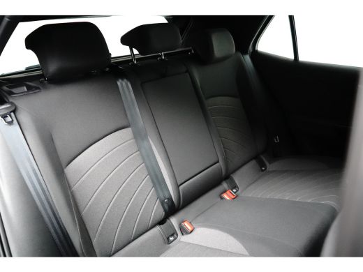 Volkswagen ID.3 Pro 204PK 58 kWh | INTERIEUR VOORVERWARMING | APP. CONNECT | LED | CCS ActivLease financial lease