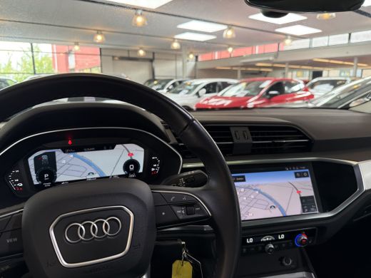 Audi Q3 45 TFSIe 245PK HYBRID S-TRONIC S-LINE PRO-LINE CARPLAY/NAVI/LED/ VIRTIUEEL ActivLease financial lease