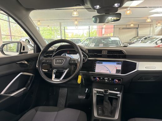 Audi Q3 45 TFSIe 245PK HYBRID S-TRONIC S-LINE PRO-LINE CARPLAY/NAVI/LED/ VIRTIUEEL ActivLease financial lease