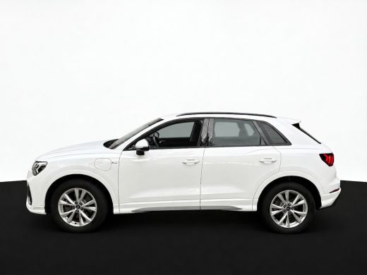 Audi Q3 45 TFSIe 245PK HYBRID S-TRONIC S-LINE PRO-LINE CARPLAY/NAVI/LED/ VIRTIUEEL ActivLease financial lease