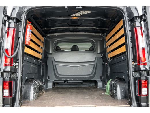 Fiat Talento 2.0 EcoJet L2H1 | 145PK | DC 5-Zits | Camera | Cruise | Navi | Airco | Trekhaak ActivLease financial lease