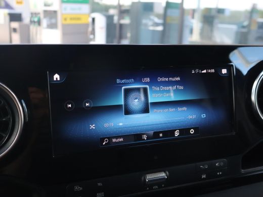 Mercedes-Benz Sprinter 319 3.0 CDI V6 190 PK AUT. L2H2 + 2 SCHUIFDEUREN | 3500 KG TREKHAAK | BREEDBEELD MBUX NAVIGATIE ActivLease financial lease