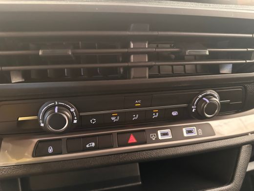 Opel Vivaro-e L2 75 kWh | 11 kW lader | Apple Carplay/Android Auto|telefoonintegratie premium | Cruise control ActivLease financial lease