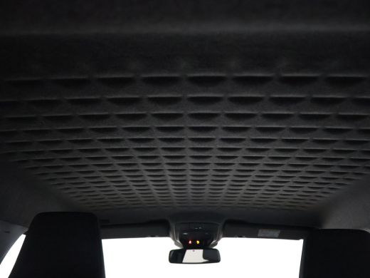 Renault 5 COMFORT RANGE TECHNO 52 kWh 150 PK *NIEUW* DIRECT LEVERBAAR + WINTER PACK | SFEERVERLICHTING ActivLease financial lease
