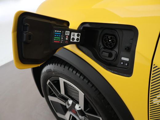 Renault 5 COMFORT RANGE TECHNO 52 kWh 150 PK *NIEUW* DIRECT LEVERBAAR + WINTER PACK | SFEERVERLICHTING ActivLease financial lease