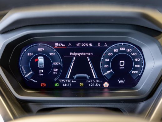 Audi Q4 e-tron 40 Launch edition Advanced Plus 77 kWh SOH 91% / 204pk / Panorama dak / Warmtepomp / Head-up disp... ActivLease financial lease