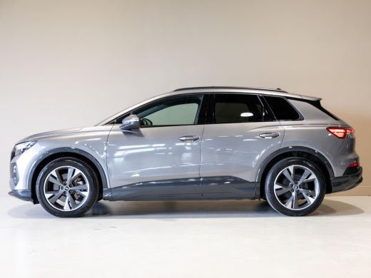 Audi Q4 e-tron 40 Launch edition Advanced Plus 77 kWh SOH 91% / 204pk / Panorama dak / Warmtepomp / Head-up disp... ActivLease financial lease