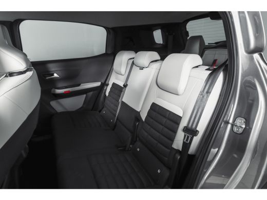 Citroën C3 Aircross 1.2 Hybrid 145pk Max 7-pers | Dig. Cockpit | Cruise | PDC | Camera | NAV + App. Connect | ECC | L... ActivLease financial lease