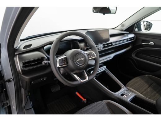 Jeep Avenger 1.2 e-Hybrid Longitude | Adaptive Cruise Controle | Navigatie | Parkeersensoren | LED | Apple Car... ActivLease financial lease