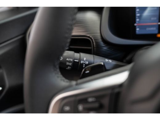 Jeep Avenger 1.2 e-Hybrid Longitude | Adaptive Cruise Controle | Navigatie | Parkeersensoren | LED | Apple Car... ActivLease financial lease