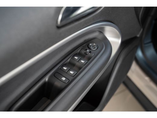 Jeep Avenger 1.2 e-Hybrid Summit | Camera | Elektrische Achterklep | Navigatie | Apple Carplay & Android Auto ... ActivLease financial lease
