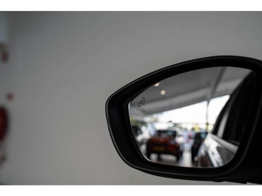 Jeep Avenger 1.2 e-Hybrid Summit | Camera | Elektrische Achterklep | Navigatie | Apple Carplay & Android Auto ... ActivLease financial lease