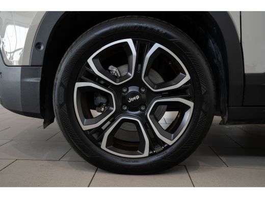 Jeep Avenger 1.2 e-Hybrid Summit | Camera | Elektrische Achterklep | Navigatie | Apple Carplay & Android Auto ... ActivLease financial lease