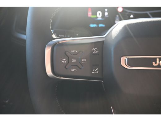 Jeep Compass First Edition 74 kWh Tot 8 Jaar Garantie! Premium + Convience Pack | Vol-Leder | Warmtepomp | Ada... ActivLease financial lease