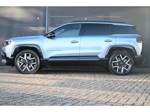 Jeep Compass First Edition 74 kWh Tot 8 Jaar Garantie! Premium + Convience Pack | Vol-Leder | Warmtepomp | Ada... ActivLease financial lease