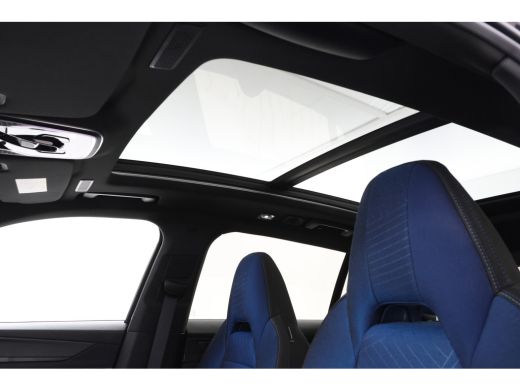 Lynk & Co 01 1.5 Panorama, Apple carplay, Zwarte hemel! ActivLease financial lease
