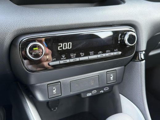 Mazda 2 Hybrid Hybrid 1.5 Centre-line | Stoelverwarming | CarPlay / Android Auto | Achteruitrijcamera ActivLease financial lease