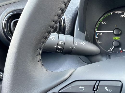 Mazda 2 Hybrid Hybrid 1.5 Centre-line | Stoelverwarming | CarPlay / Android Auto | Achteruitrijcamera ActivLease financial lease