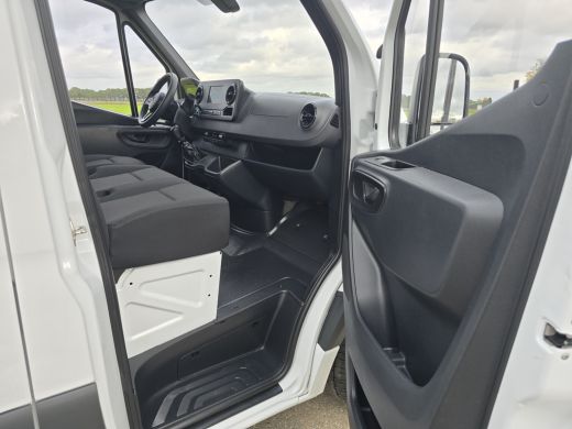 Mercedes-Benz Sprinter 315 1.9 CDI L2 H2 RWD - 150 Pk - Euro 6 - Navi - ParkeerCamera - Cruise Control ActivLease financial lease