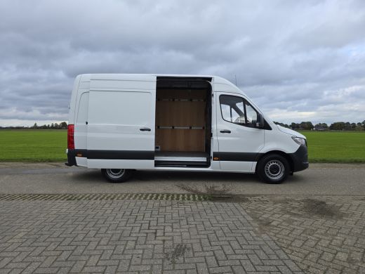 Mercedes-Benz Sprinter 315 1.9 CDI L2 H2 RWD - 150 Pk - Euro 6 - Navi - ParkeerCamera - Cruise Control ActivLease financial lease
