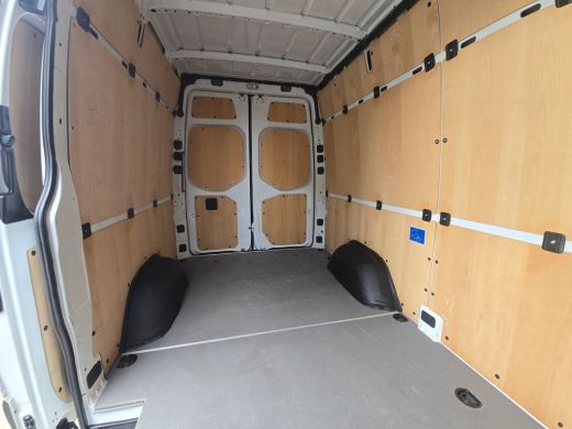 Mercedes-Benz Sprinter 315 1.9 CDI L2 H2 RWD - 150 Pk - Euro 6 - Navi - ParkeerCamera - Cruise Control ActivLease financial lease