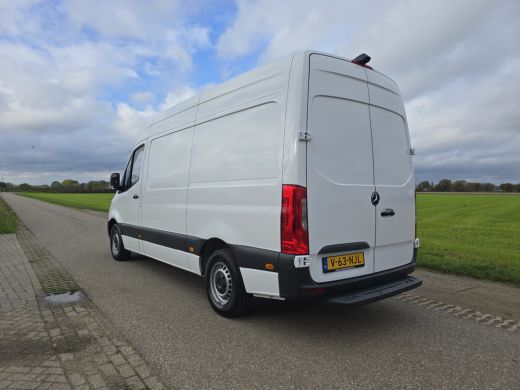 Mercedes-Benz Sprinter 315 1.9 CDI L2 H2 RWD - 150 Pk - Euro 6 - Navi - ParkeerCamera - Cruise Control ActivLease financial lease