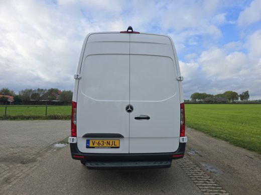 Mercedes-Benz Sprinter 315 1.9 CDI L2 H2 RWD - 150 Pk - Euro 6 - Navi - ParkeerCamera - Cruise Control ActivLease financial lease