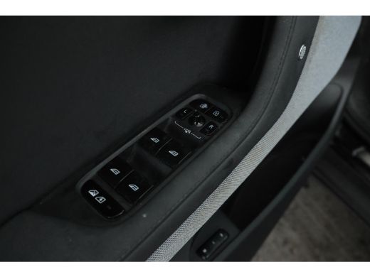 Polestar 2 Long Range Single Motor 78 kWh SOH 95% apple carplay, Climate, ActivLease financial lease