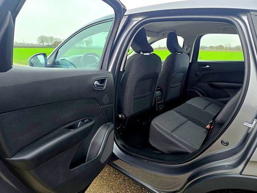 Renault Arkana 1.6 E-Tech full hybrid 145 evolution - 145 Pk - Euro 6 - ParkeerCamera - Navi - AppleCarplay Andr... ActivLease financial lease