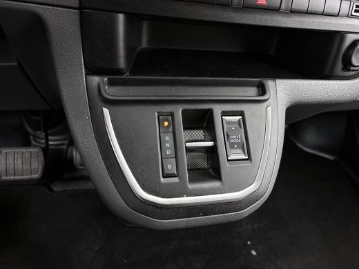 Toyota ProAce Compact SOH 92% / 3Pers. / Pdc+Camera / Navigatie/ Airco / Cruise-ctr. / Apk 11-2027 ActivLease financial lease