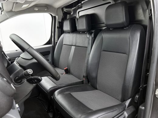 Toyota ProAce Compact SOH 92% / 3Pers. / Pdc+Camera / Navigatie/ Airco / Cruise-ctr. / Apk 11-2027 ActivLease financial lease