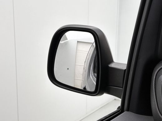 Toyota ProAce Compact SOH 92% / 3Pers. / Pdc+Camera / Navigatie/ Airco / Cruise-ctr. / Apk 11-2027 ActivLease financial lease