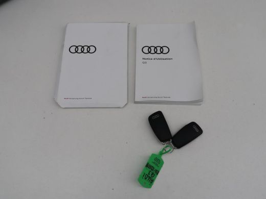 Audi Q3 45 TFSI e S edition SOH 94,1% | S-Line | Navigatie | Parkeerhulp | LED | ActivLease financial lease