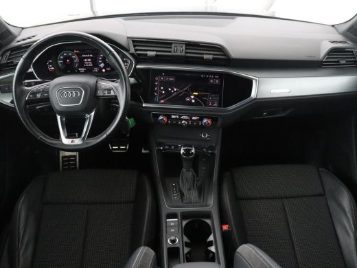 Audi Q3 45 TFSI e S edition SOH 94,1% | S-Line | Navigatie | Parkeerhulp | LED | ActivLease financial lease