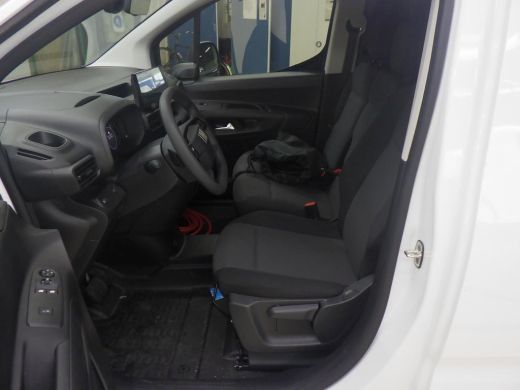 Fiat E-Dobl&ograve; 50 kWH 136pk | Airconditioning handmatig | Centrale deurvergrendeling met afstandsbediening | Cru... ActivLease financial lease