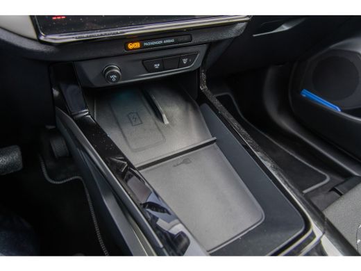 Ford Puma Gen-E 44 kWh | Camera | Stoel/stuur/voorruit verwarming | Apple Carplay/Android Auto | Full-LED | Digit... ActivLease financial lease