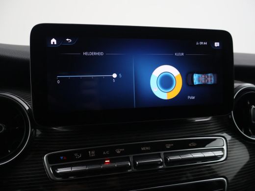 Mercedes-Benz V-Klasse 300D 239 PK DUBBEL CABINE AVANTGARDE NIGHT | LEDER | TREKHAAK | 360 CAMERA ActivLease financial lease