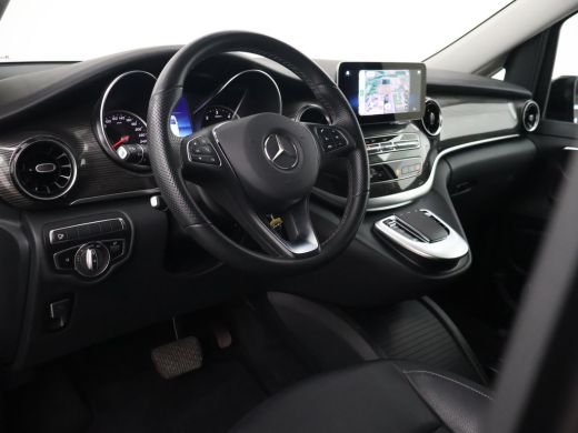 Mercedes-Benz V-Klasse 300D 239 PK DUBBEL CABINE AVANTGARDE NIGHT | LEDER | TREKHAAK | 360 CAMERA ActivLease financial lease