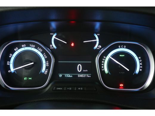 Opel Vivaro-e 75 kWh L2H1 Long Range | Snelladen | SOH 91% | Airco | Cruise | Camera | Carplay | 3 Zits | Trekhaak ActivLease financial lease