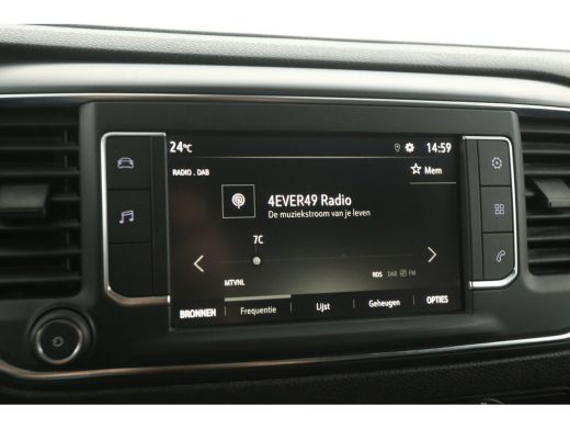 Opel Vivaro-e 75 kWh L2H1 Long Range | Snelladen | SOH 91% | Airco | Cruise | Camera | Carplay | 3 Zits | Trekhaak ActivLease financial lease