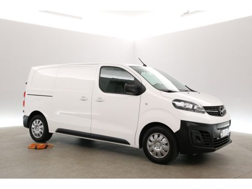 Opel Vivaro-e 75 kWh L2H1 Long Range | Snelladen | SOH 91% | Airco | Cruise | Camera | Carplay | 3 Zits | Trekhaak ActivLease financial lease