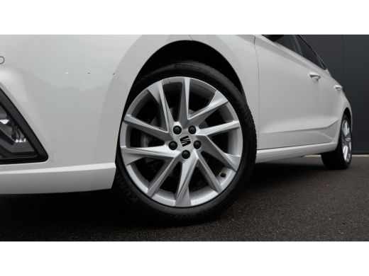 Seat Ibiza 1.5 TSI 150pk FR | Carplay | LED | Cruise Control | Parkeerhulp V+A | 17" | ActivLease financial lease